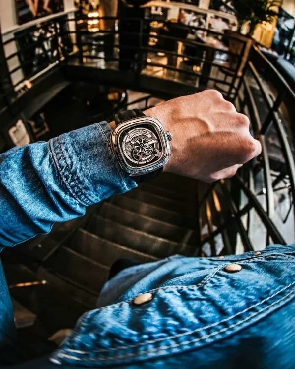 4_69a0fc841aa647798466587fbd970992