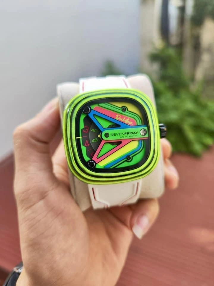 SEVENFRIDAY M3/03 Psycho